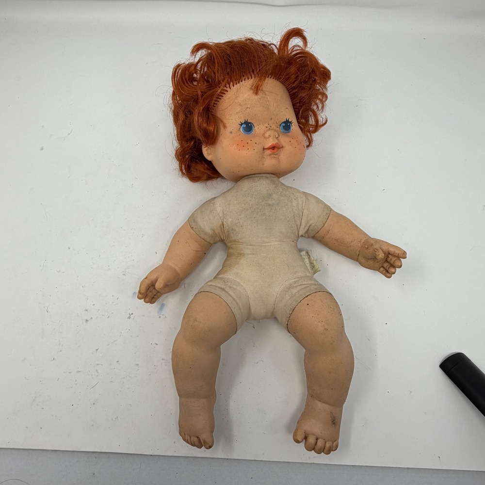 Vintage 1982 American Greetings Red Hair Blue Eye Freckle Doll Hong Kong 80s